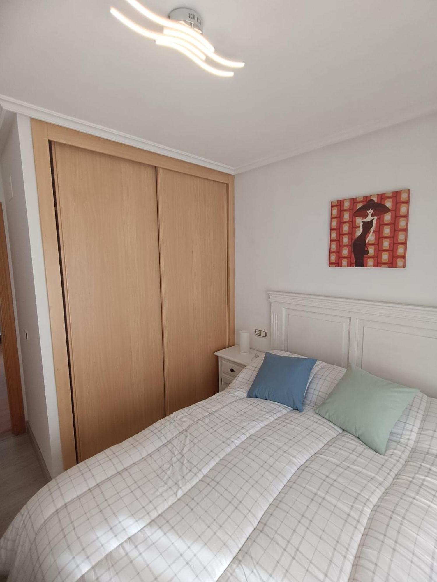 Apartamento Hospital Los Prados Parking Gratuito Oviedo Buitenkant foto